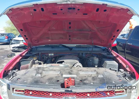 2008 Chevrolet Silverado K1500 z USA, uszkodzony, nr VIN 2GCEK13C281263506